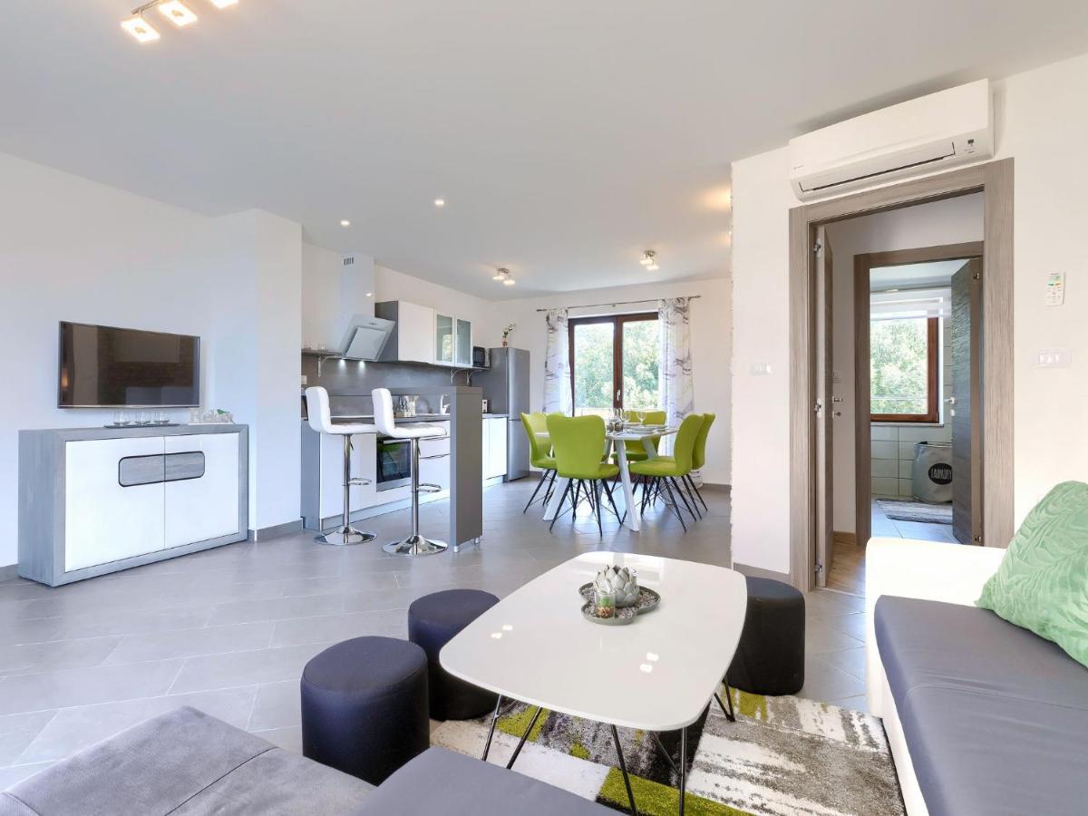 Apartment Joy By Interhome Pula Luaran gambar